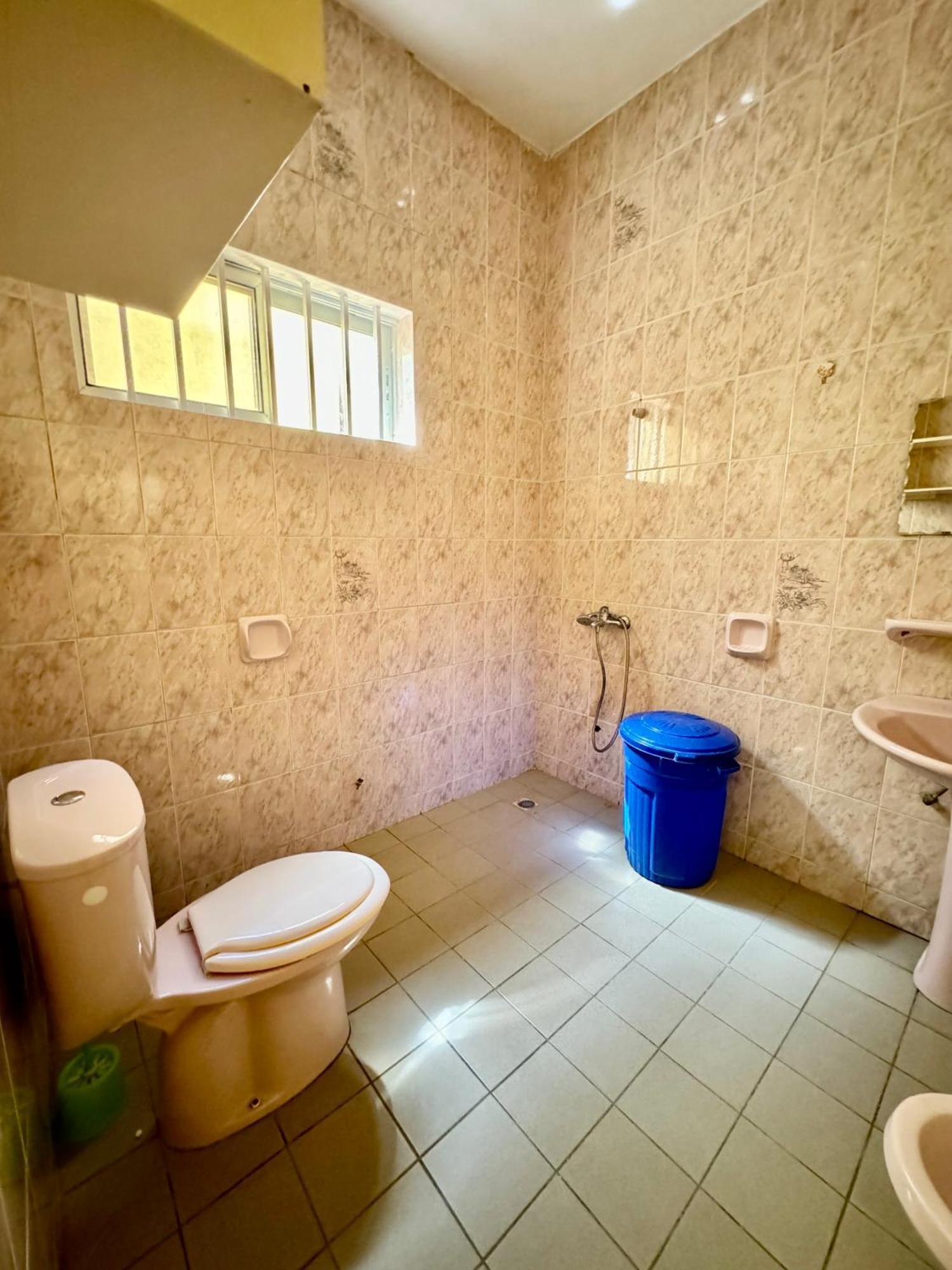 Guesthouse Cocotiers 科托努 外观 照片